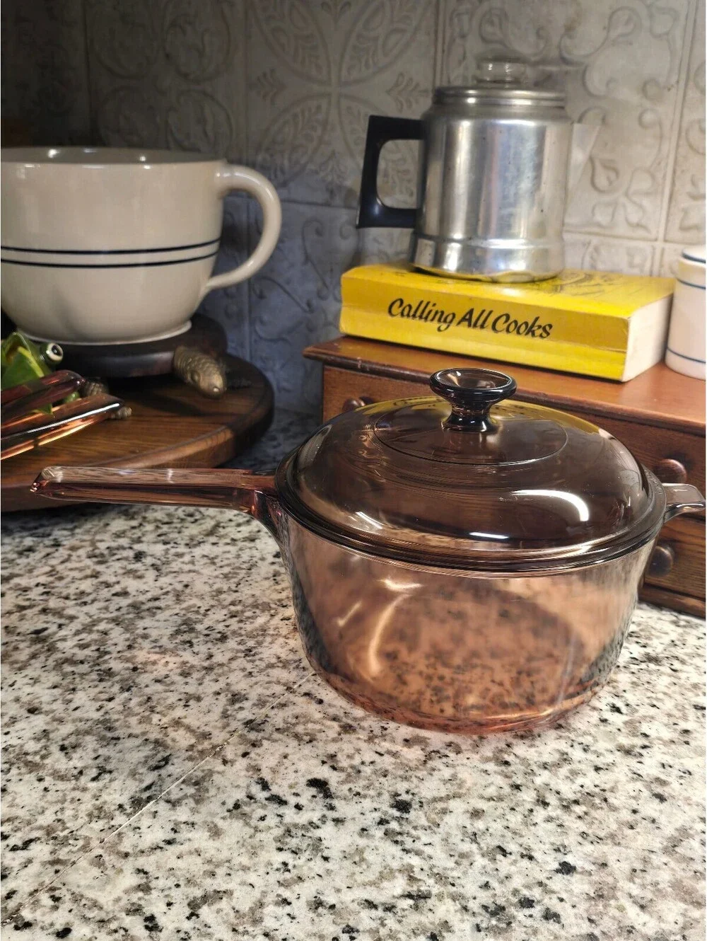 Vision ware glass 2.5 liter saucepan pot with lid USA